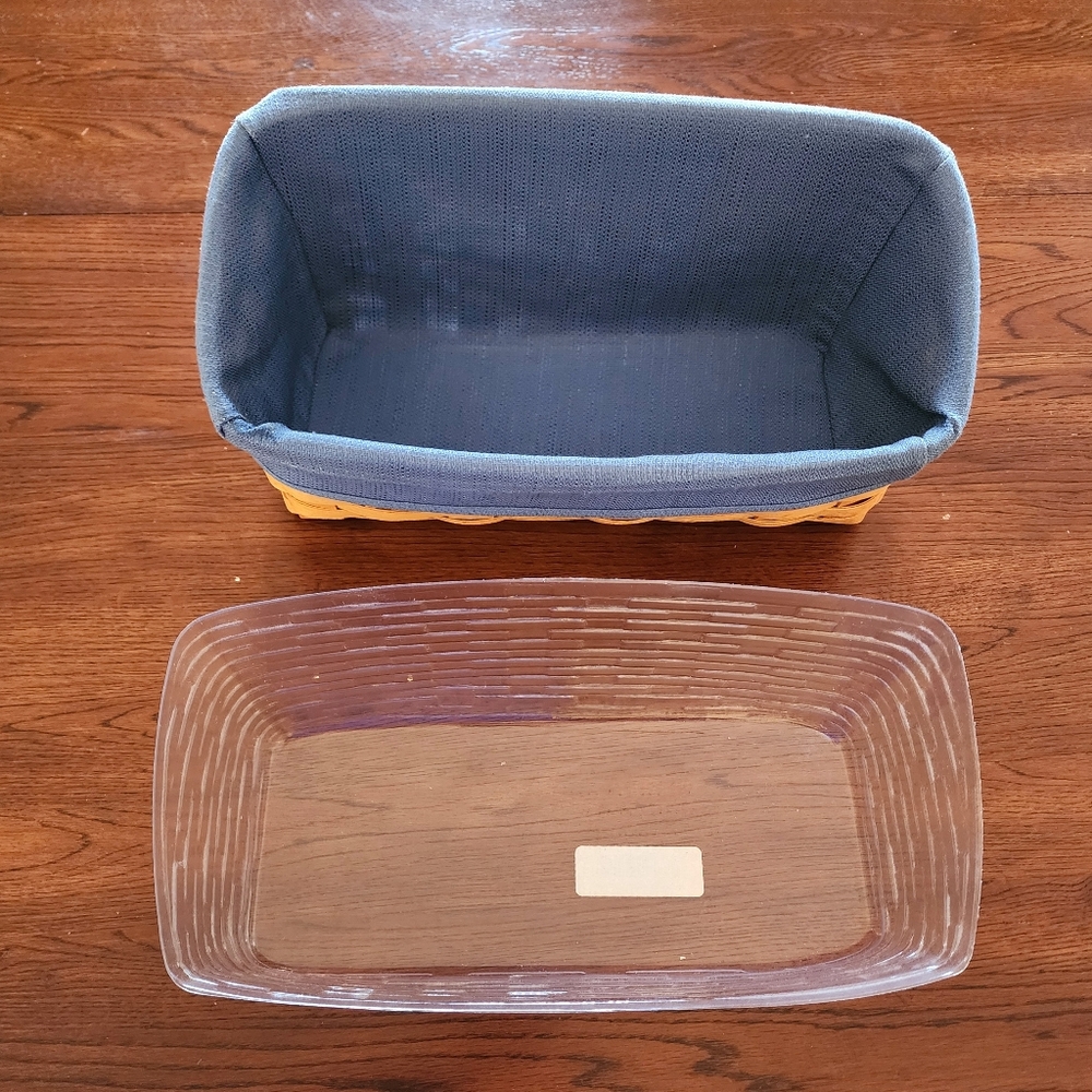 Vintage Longaberger basket - Picture 4 of 10